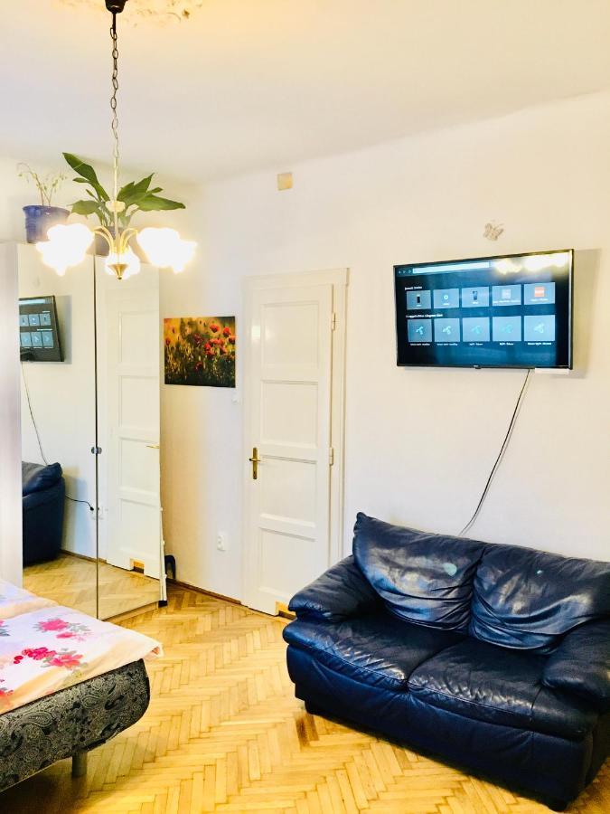 Romantic Studio In Budapest 12Th District Close To Mom Parkアパートメント エクステリア 写真